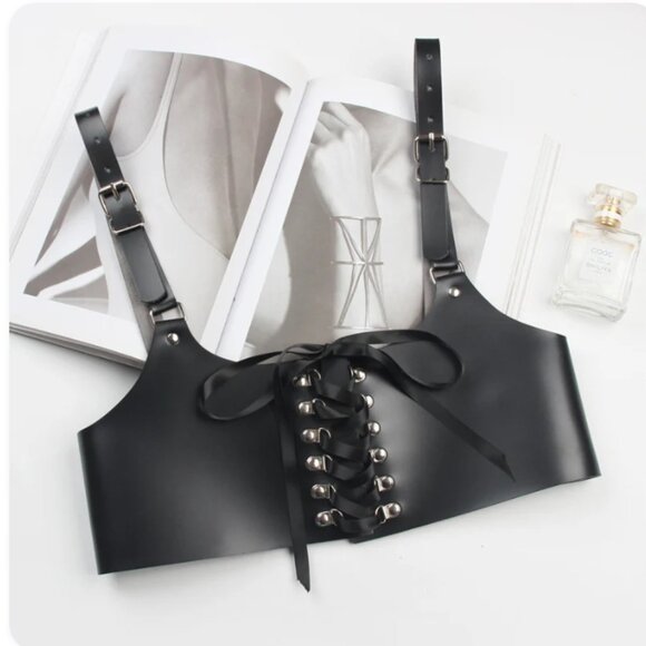 unbranded Accessories - NWOT Black Corset Leather Under-Bust Corset Lace-Up Waist Cincher